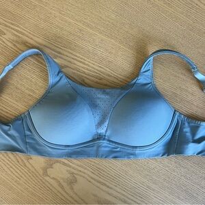 32D Lululemon Sports Bra